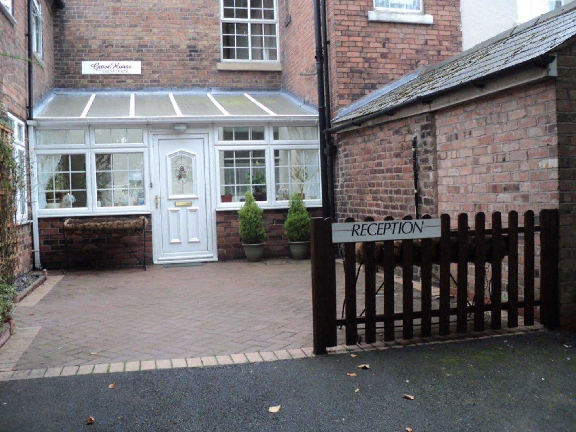 Grove House Guest House Telford Exterior foto